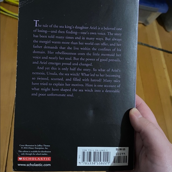 Disney Books - Picture 3 of 3